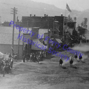 Horse Race on Clark Avenue P081406 © Ferry County Historical Society