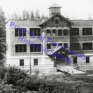 Republic-School-P093436 © Ferry County Historical Society